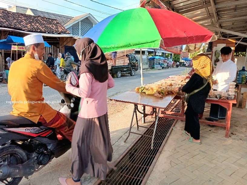 Sejumlah Ruas Jalan di Kota Pringsewu Jadi Bazar Ramadan 