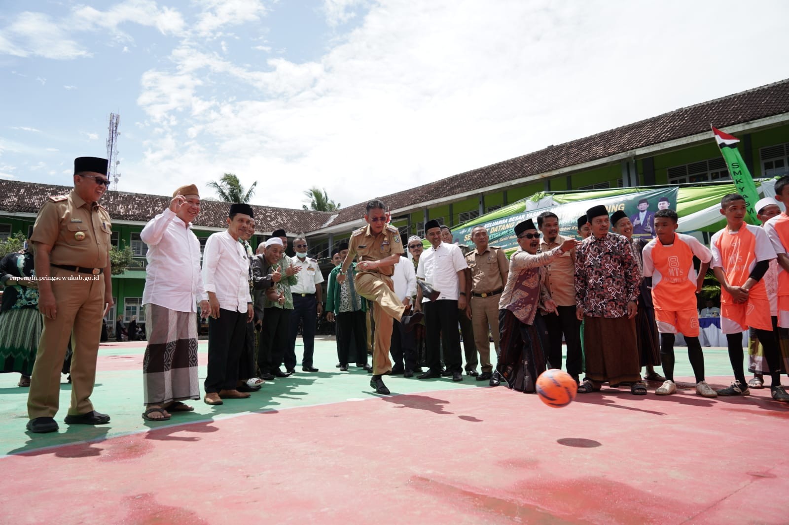 16 Tim Futsal Pondok Pesantren Pringsewu Ikuti Liga Santri 2022