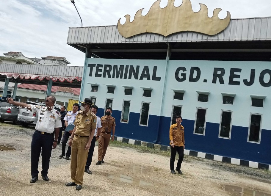 Penjabat Bupati Pringsewu Tinjau Terminal Tipe C Gadingrejo