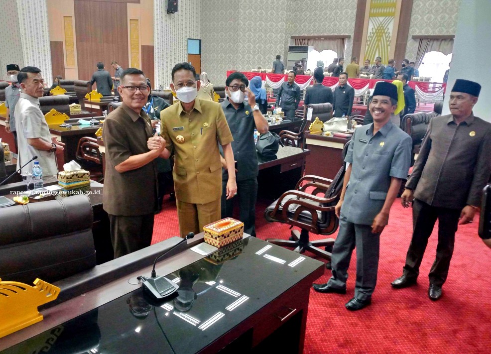 Penjabat Bupati Pringsewu Sampaikan RAPBD 2023